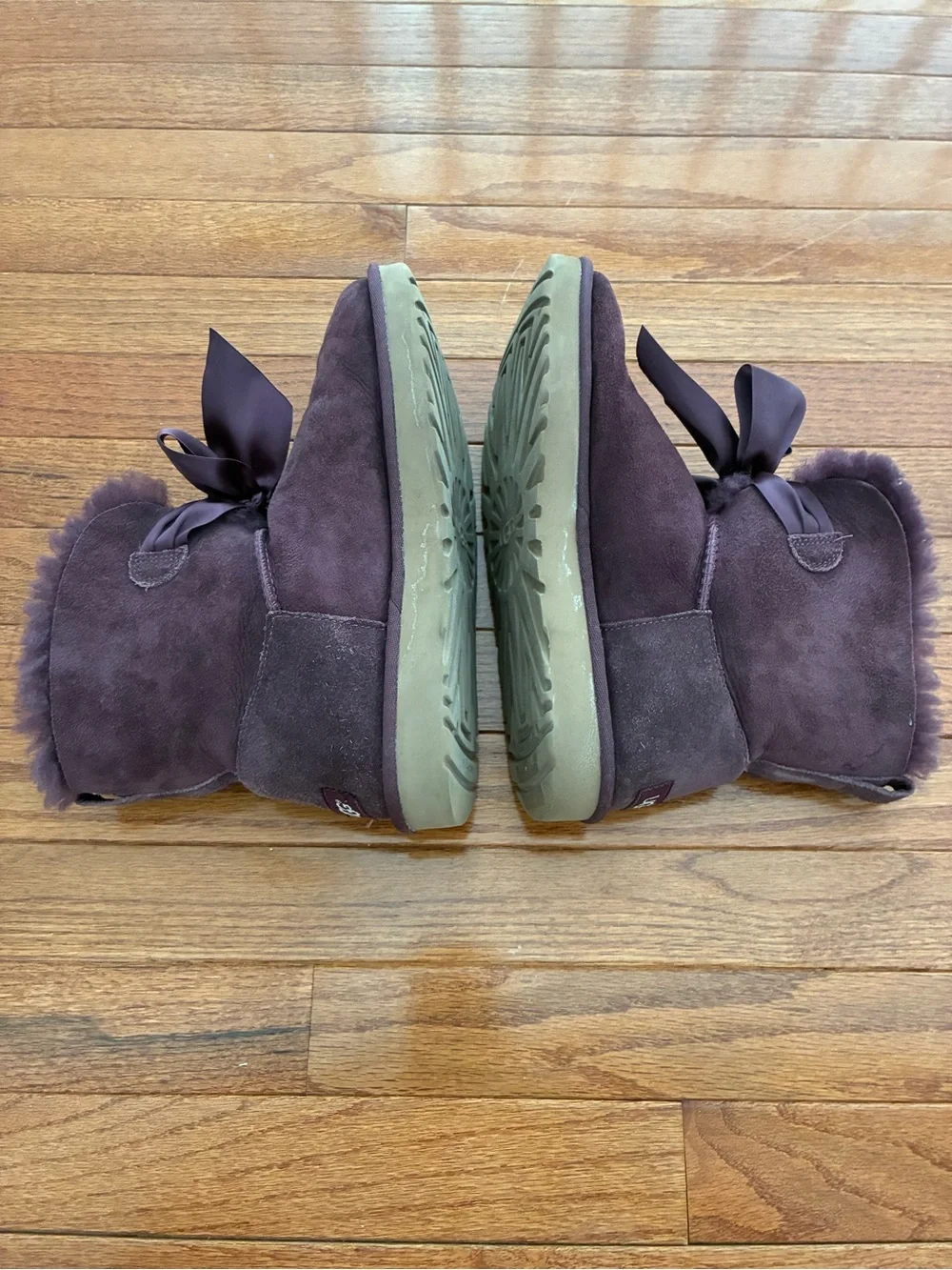 Ugg Gita Bow Mini Boots Shearling Port Purple Size 10